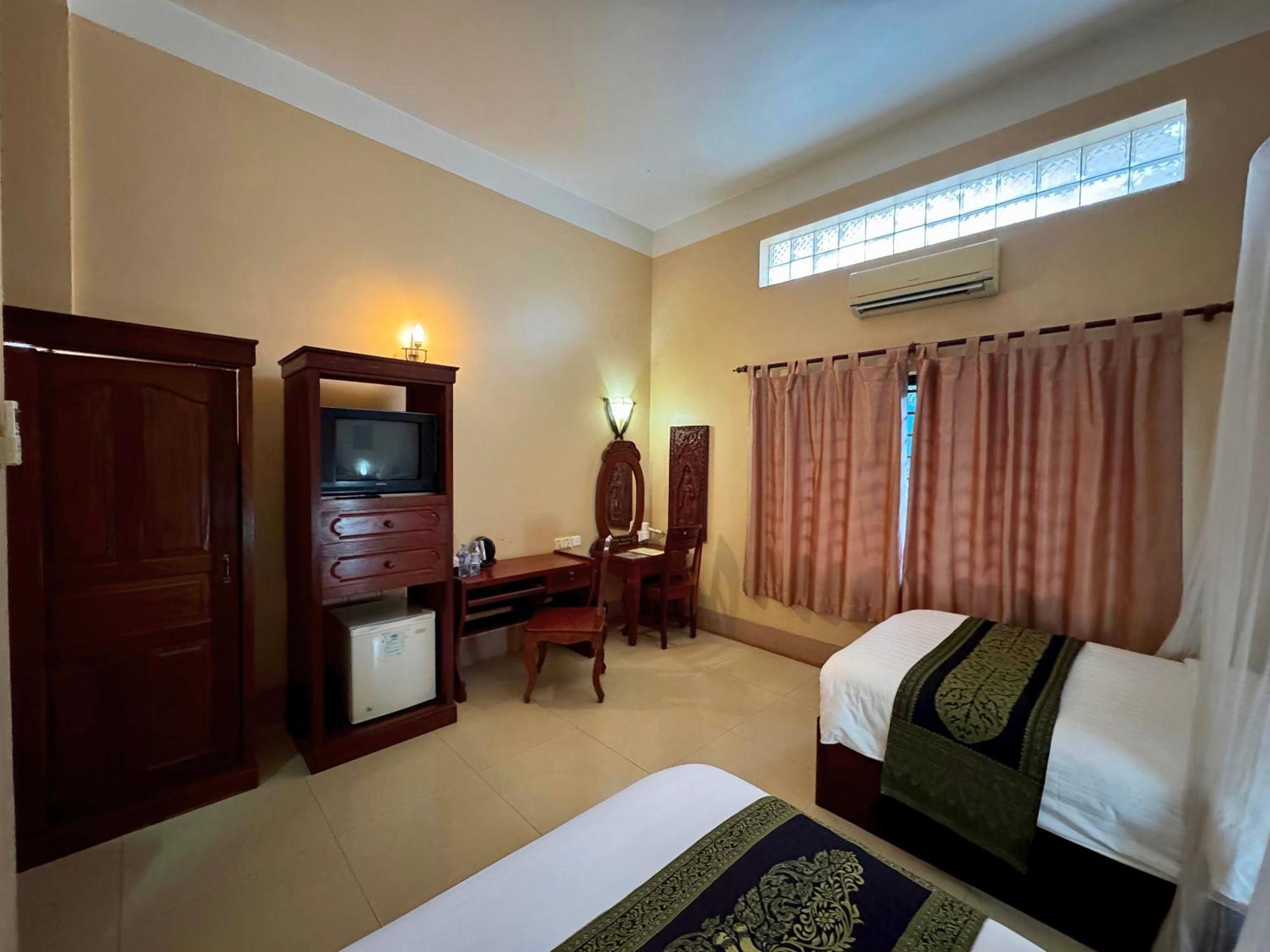 Shining Angkor Boutique Hotel Сіємреап Номер фото
