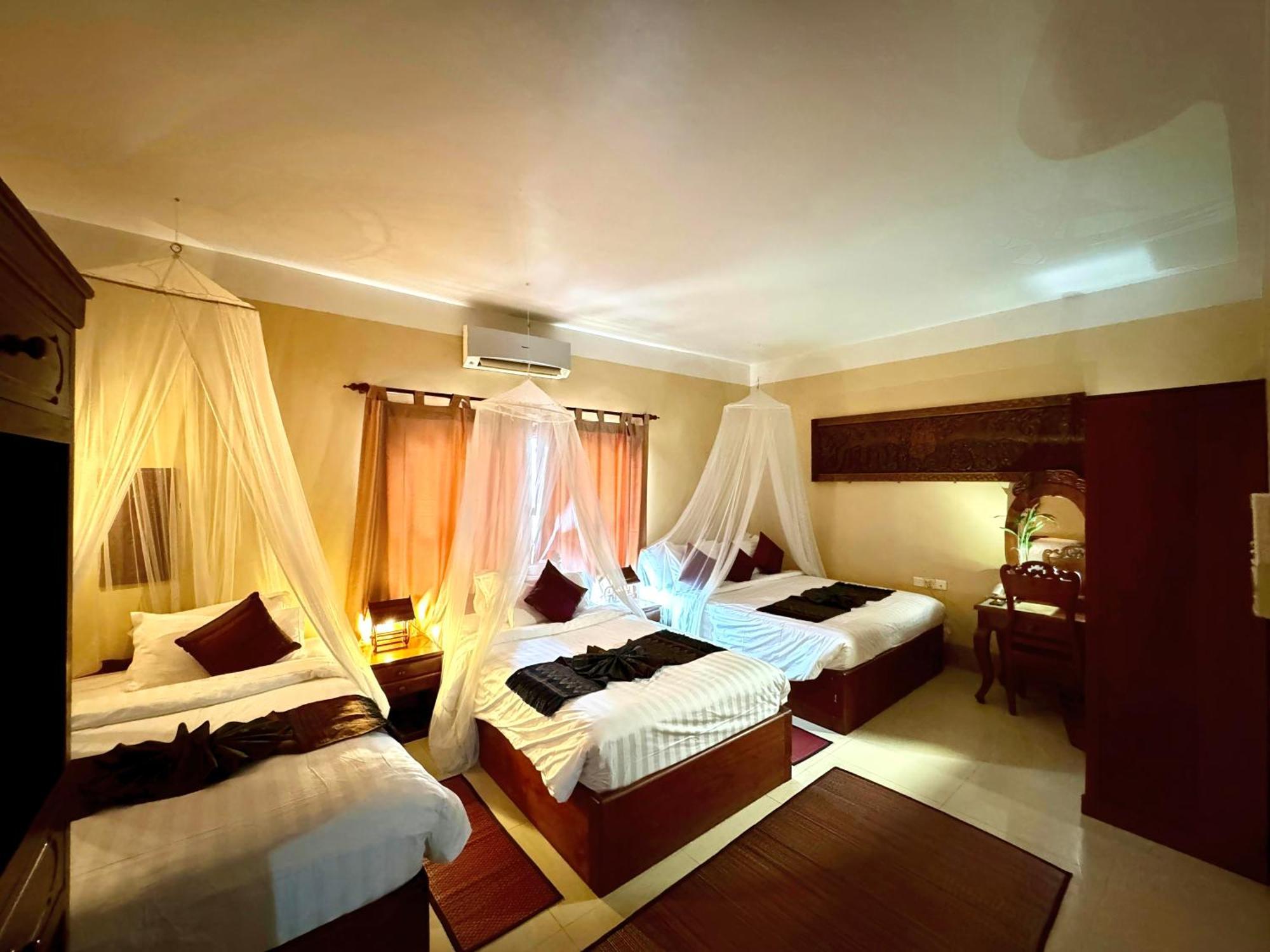 Shining Angkor Boutique Hotel Сіємреап Номер фото