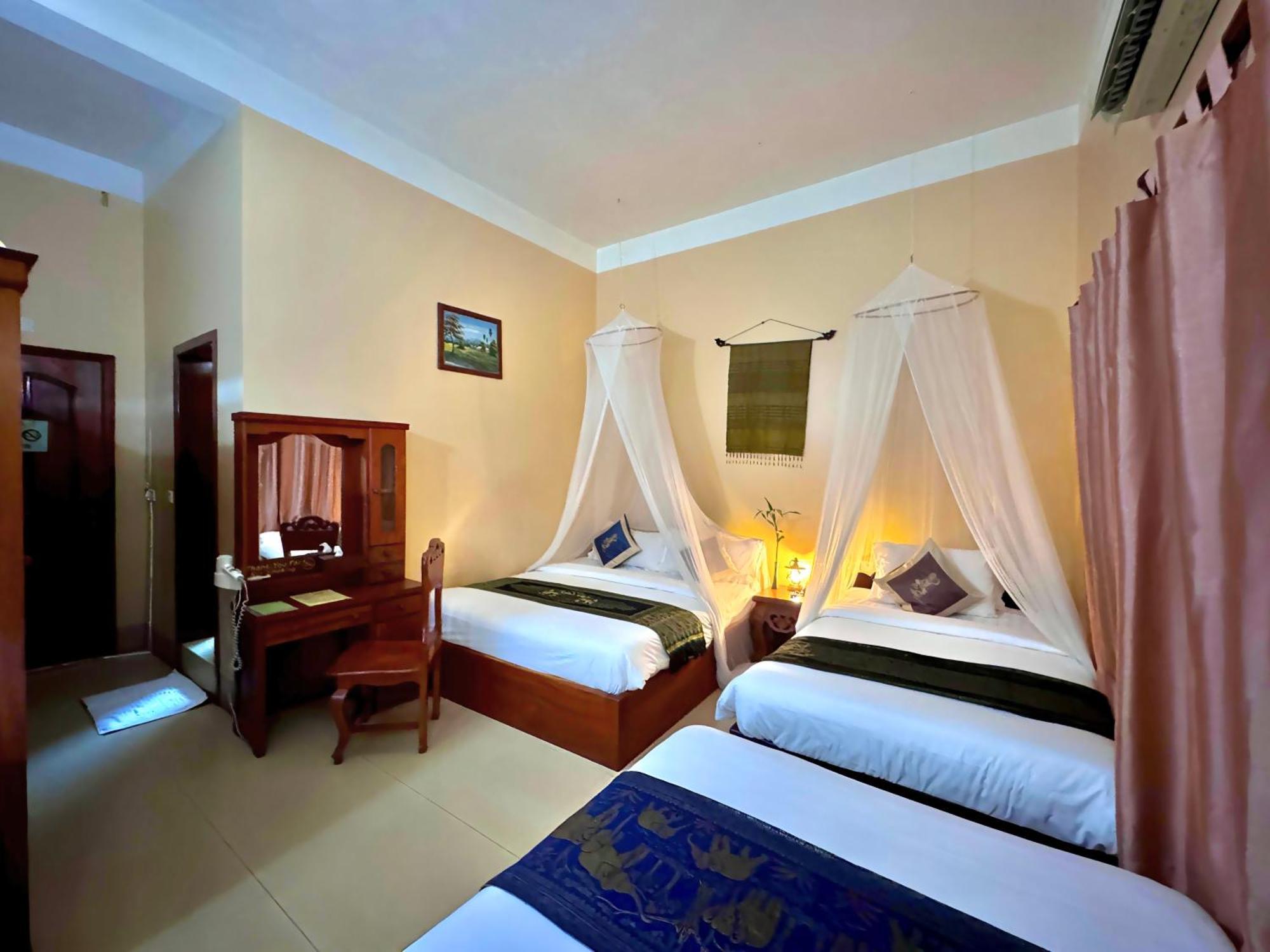 Shining Angkor Boutique Hotel Сіємреап Номер фото