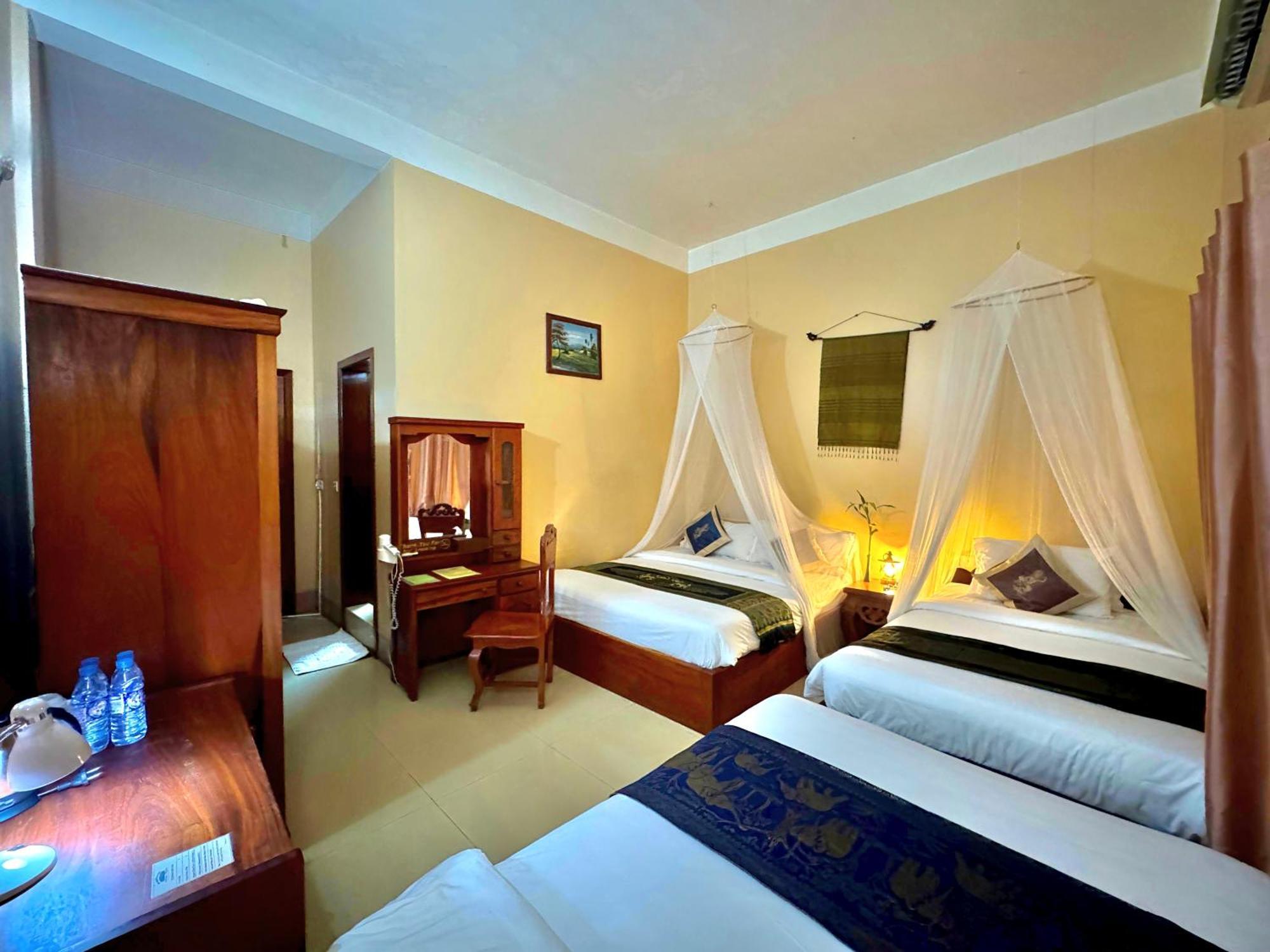 Shining Angkor Boutique Hotel Сіємреап Номер фото