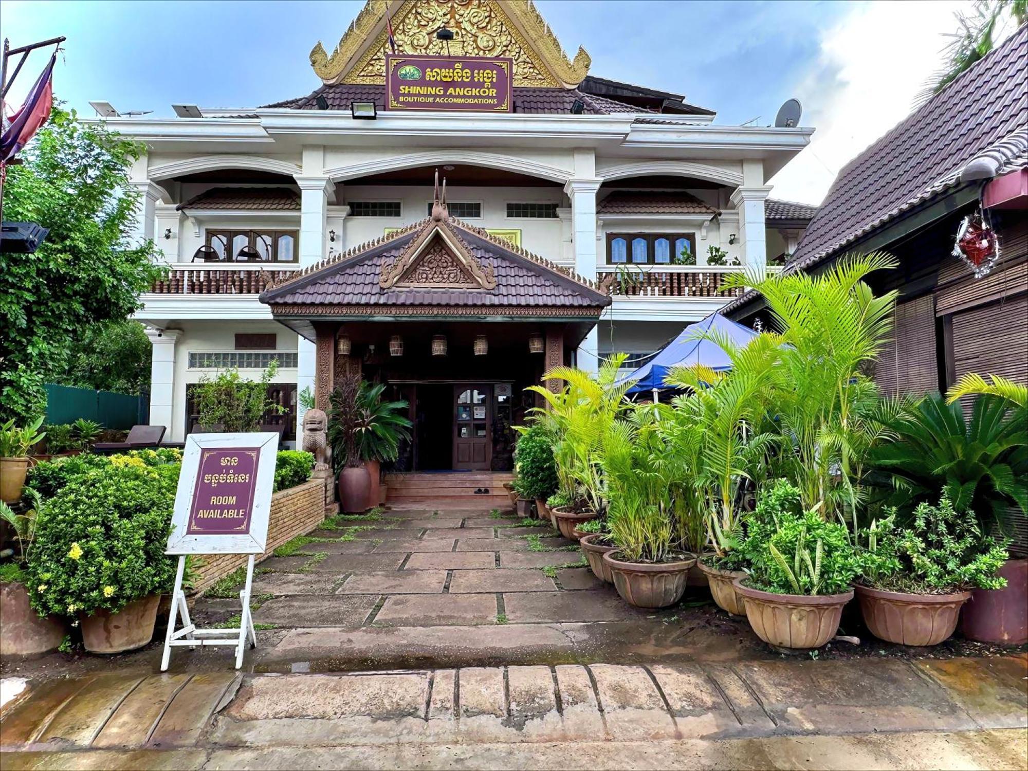 Shining Angkor Boutique Hotel Сіємреап Екстер'єр фото