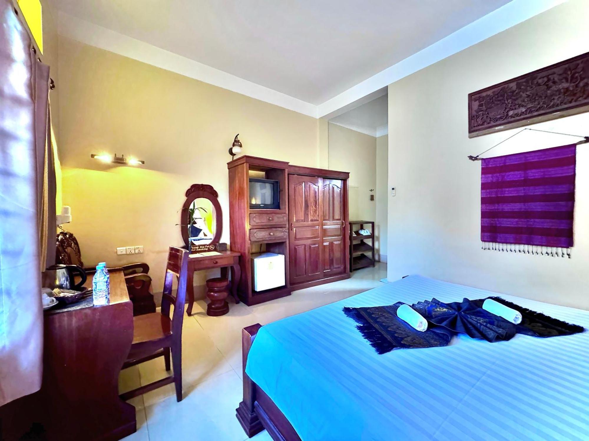 Shining Angkor Boutique Hotel Сіємреап Номер фото