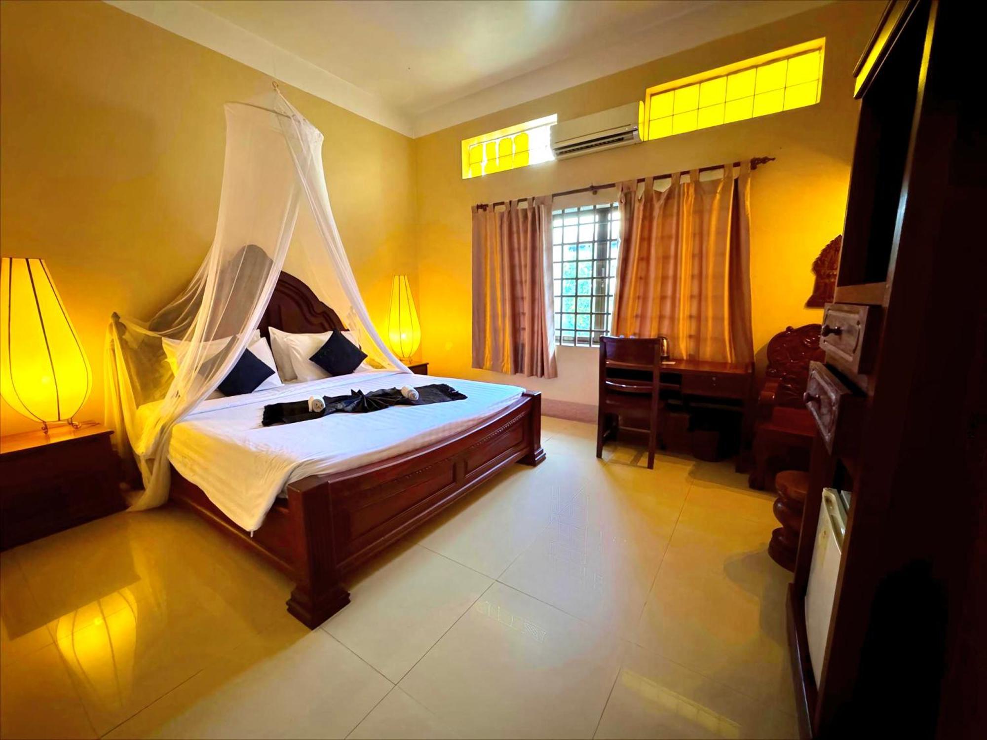 Shining Angkor Boutique Hotel Сіємреап Номер фото